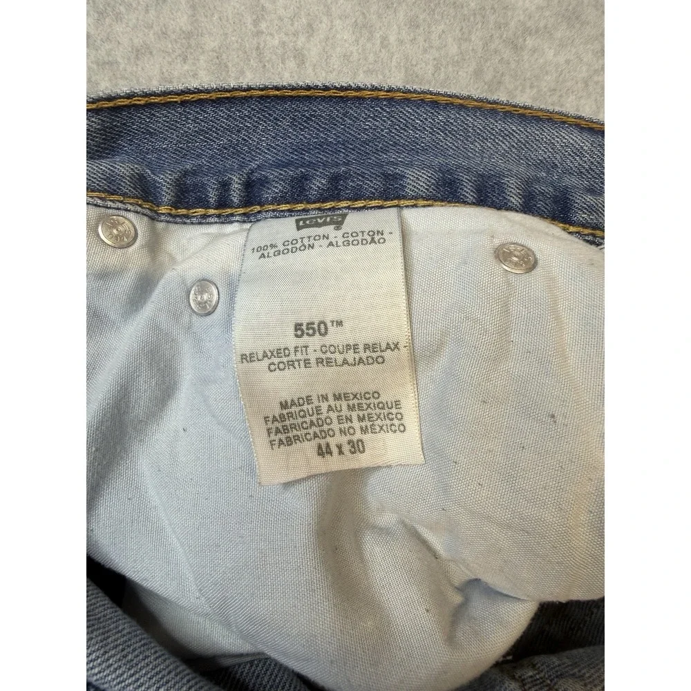 Levis levi 550